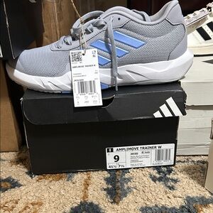 Adidas Amplimove Trainer in Gray and Light Blue